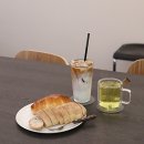 썬그린 | 안산 디저트 카페 소금빵 종류만 여섯가지 있는 데이드리밍 재방문 후기