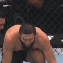 UFC 294 치마예프 vs 우스만 눈빛 이미지