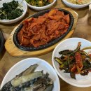 시골우렁쌈밥 건너편 이미지