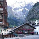 몽블랑 일주(뚜르 드 몽블랑..TMB)트레킹(20)...너무나 매력적인 마을 꾸르마에르(Courmayeur)(4) 아쉽게 떠나다 이미지
