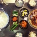 더오향족발 이미지