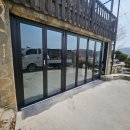 주식회사 창 | 김포 폴딩도어 인천 강화 길정리 블랙 폴딩도어 자동차레일 매립 시공 후기 부성다온창 주식회사