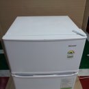 (판매완료) 직거래) 작은 냉장고 / 캐리어 클라윈드 CRFT-D090WD = 3만원 이미지