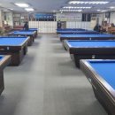 스포츠 당구를 찾는 사람들 이미지