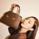 단아한 신발 이미지