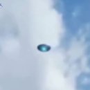 그린라이트의 UFO가 목격 됐네요. 이미지