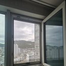 이진캐스빌블루 1차 앞2 | 부산방충망 기장 정관이진캐스빌블루2차 현관 베란다 프로젝트 미세방충망 제작 교체 시공