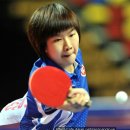 2012년 아시아 선수권 대회에서 경기중인 일본,홍콩 선수들 이미지