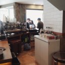 부산대역 3번출구 앞 이미지