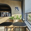 사하구 장평로 299번길 | [부산/사하구] 신평 카페 이곳, Coffee &amp; Tea 방문후기