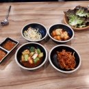 조석식탁오정족발
