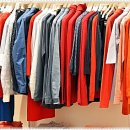 의류매장 이미지