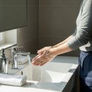 (주)수일개발 | 노로바이러스, 감기랑 뭐가 달라? 증상 싹 정리