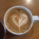 코셰어 | 서울 을지로3가 대형카페 책방 내돈내산 카페 느티 작업하기 좋아