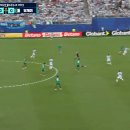 [아르헨티나 vs 알제리] 리오넬 메시 개미친 선제골 ㄷㄷㄷㄷㄷㄷㄷㄷㄷㄷ.gif 이미지