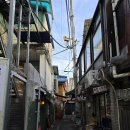 달빛 게스트하우스 | 빈티지한 감성 속에서 먹는 피자 맛집 '동묘가라지'