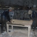 평화의 탁자 이미지