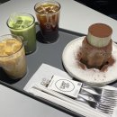 오꼬마루 | 23020112 서울여행을 포함한 겨방 일상 (홍대 게하, 셰익스피어 인 러브, 셀프사진관)