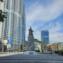 윤흥신장군상 이미지