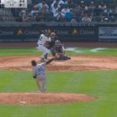 MLB] 뉴욕 양키스 소토 - 저지 - 스탠튼 백투백투백 홈런.gif 이미지