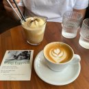 1368. 성신여대입구 교차로 | [서울 돈암동] 발디, cafe Waldi, 성북천 뉴 핫플 카페, 서울 벚꽃 맛집, 호주식 커피 &amp; 디저트 맛집...