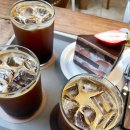 철길담장 옆 공중화장실 | 구미역 라셈블리 주차, 케이크 맛집 내돈내산 후기