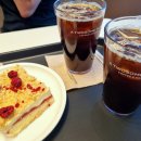 국제광천수온천 앞 이미지