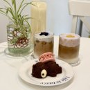 수 갤러리&카페 | 문산/갤러리플라워즈] 음료부터 디저트, 그림까지 감상할 수 있는 파주이색카페 갤러리플라워즈 후기...