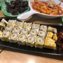 노란떡볶이 이미지