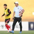 U-21 대표팀 황선홍 감독, 대학선수 위주 소집명단 발표...숨은 옥석 찾는데 포커스 이미지