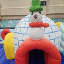 양주실내체육관 배드맨턴장 | 2월 신학기 OT 행사 추천｜병설유치원 강당 에어바운스 설치 사례 (양주)