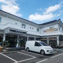호반스크린 | 경주 호반오리 한식전문점 65인치 사이니지 모니터 천장형 설치 후기