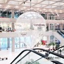 수상작가와 수상작품 세계 맛보기 | 이불 작가 전시 - 아모레퍼시픽 세계본사 아트리움