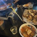 함께하는 사랑밭 그림책도서관 1호점 | [4月] 지나간 모든 이들과 앞으로 만날 모두와 가능하다면 너와 나도 나란히 웃고 싶어
