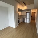 다운타운 University of Toronto 도보 10분 거리 Bread Condo - Studio 렌트 이미지