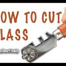The grooves on a glass cutter are used for controlled breaking of the score 이미지