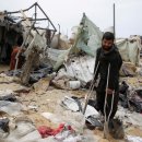 A Rafah, un nouveau bombardement israélien sur un camp de déplacés fait 21 이미지