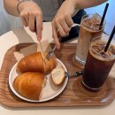 그리드 베이커리 | 오금동 <그리드 카페> 소금빵 에그타르트 맛집 베이커리 카페
