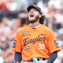 한화이글스 코디 폰세 KBO 단일시즌 최초 15연승 달성 이미지