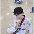 돌려차기 태권도장 이미지