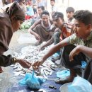 18/03/21 Rohingya start businesses to survive refugee camps - Many want to stay in Bangladesh until Myanmar can guarantee their human rights, but Hind 이미지