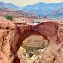 Sandstone cliff in Capitol Reef National Park, Utah, USA 이미지