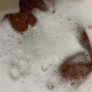 샤워하는운동화 이미지