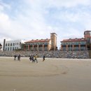 해변에서 펜션 이미지