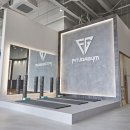 성곡고가하부 체육시설 | [헬스장 인테리어] 하이엔드 인테리어 층고·통유리·포인트 조명으로 완성한 프리미엄 동선