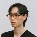 안경을 부탁해 이미지