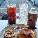 세계로베이커리 | [부산 기장] 칠암사계, 오션뷰 명장 베이커리 카페 솔직 후기