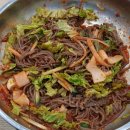 육뚝배기 국밥막국수 이미지