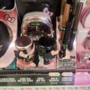 헬시체인지 | 메이크 쉐이킹 블러 치크 09 허쉬핑크] 실 발색후기 WM 웨메 헬로키티 블랙에디션 블러셔 신제품 사용후기