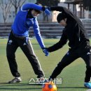 공지천인조잔디구장 이미지